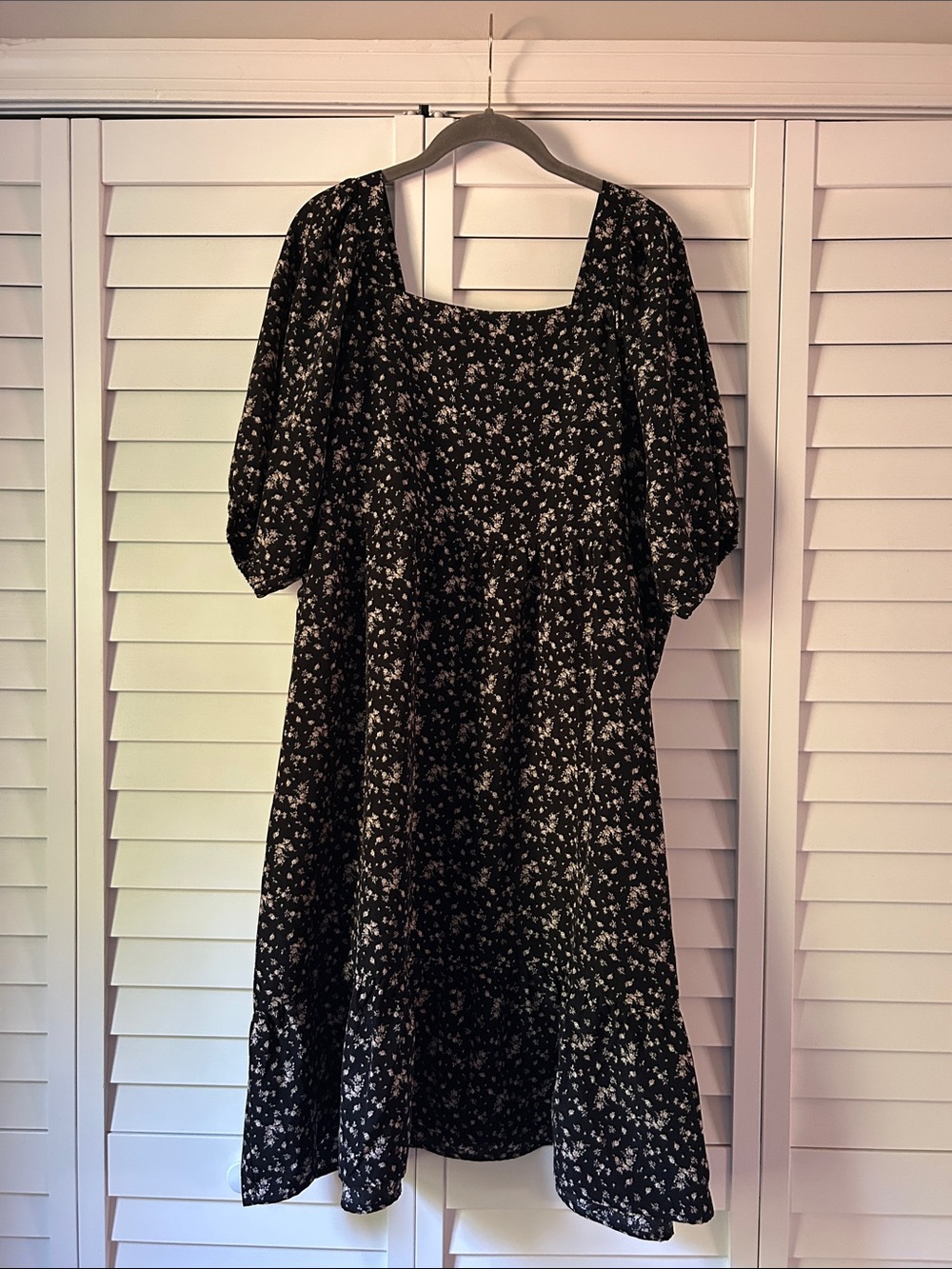Black Floral Square-Neck Dress